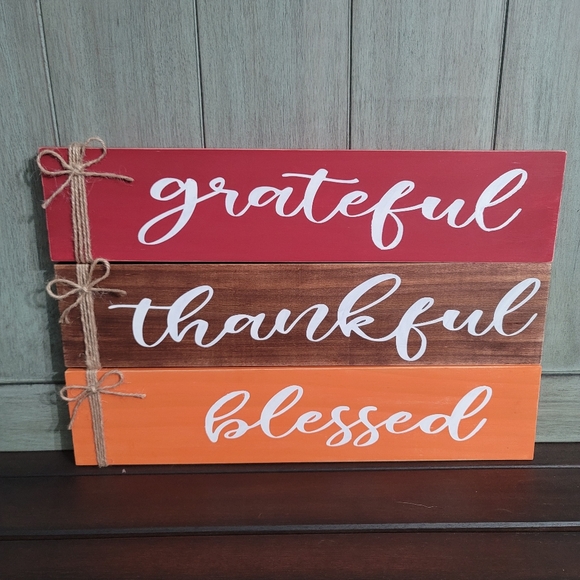 Fall decorations - Picture 1 of 2